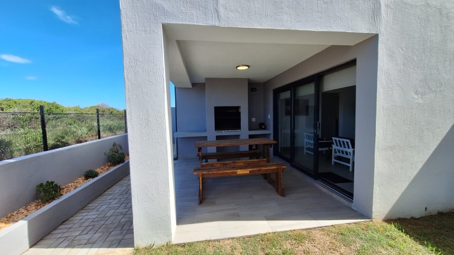 2 Bedroom Property for Sale in Stilbaai Wes Western Cape
